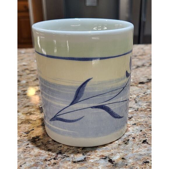 Lotus Flower Coffee Mugs Made In England (set of 4) - Picture 12 of 15